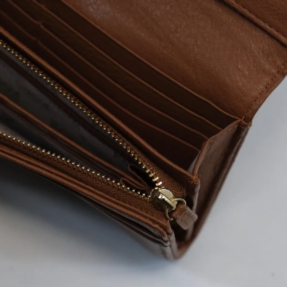Michael Kors Wallet Women Brown Pebbled Leather Gold Logo Plate OS Classic